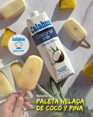 Paletas heladas de coco y piña